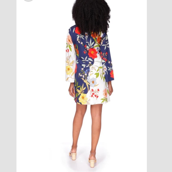 Cara Cara Riley Dress - Picture 2 of 7